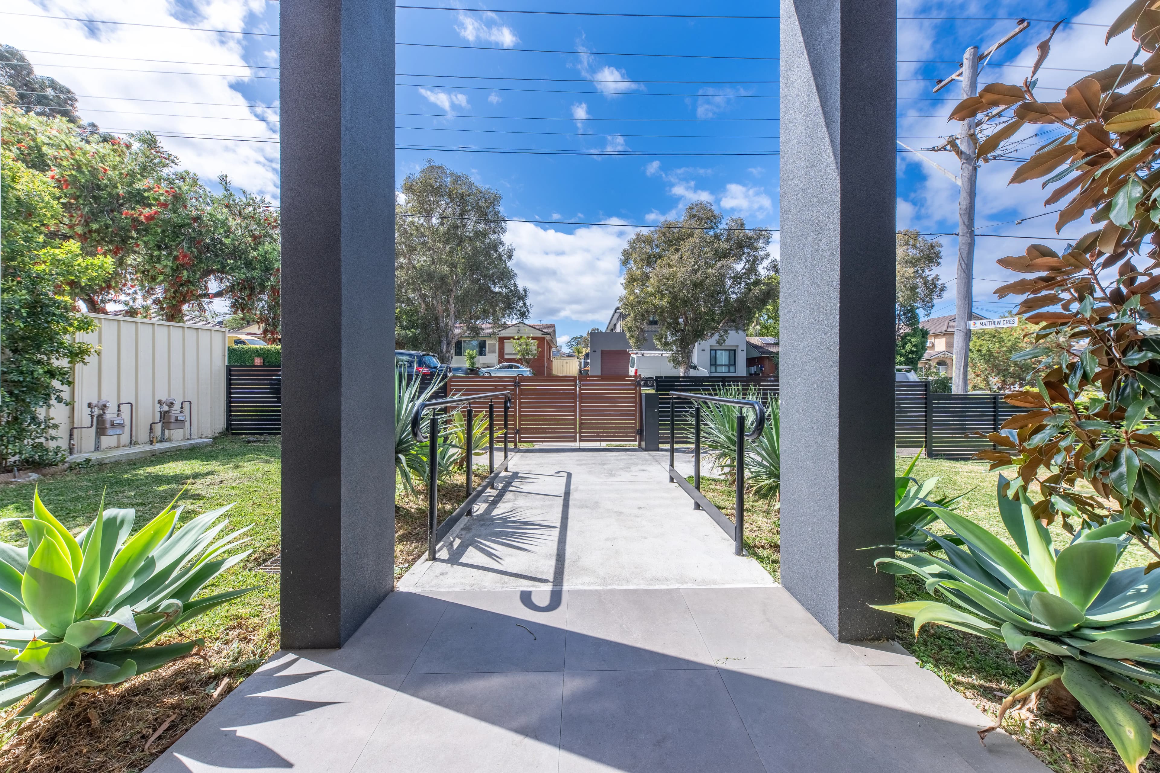 Reservoir Road interior