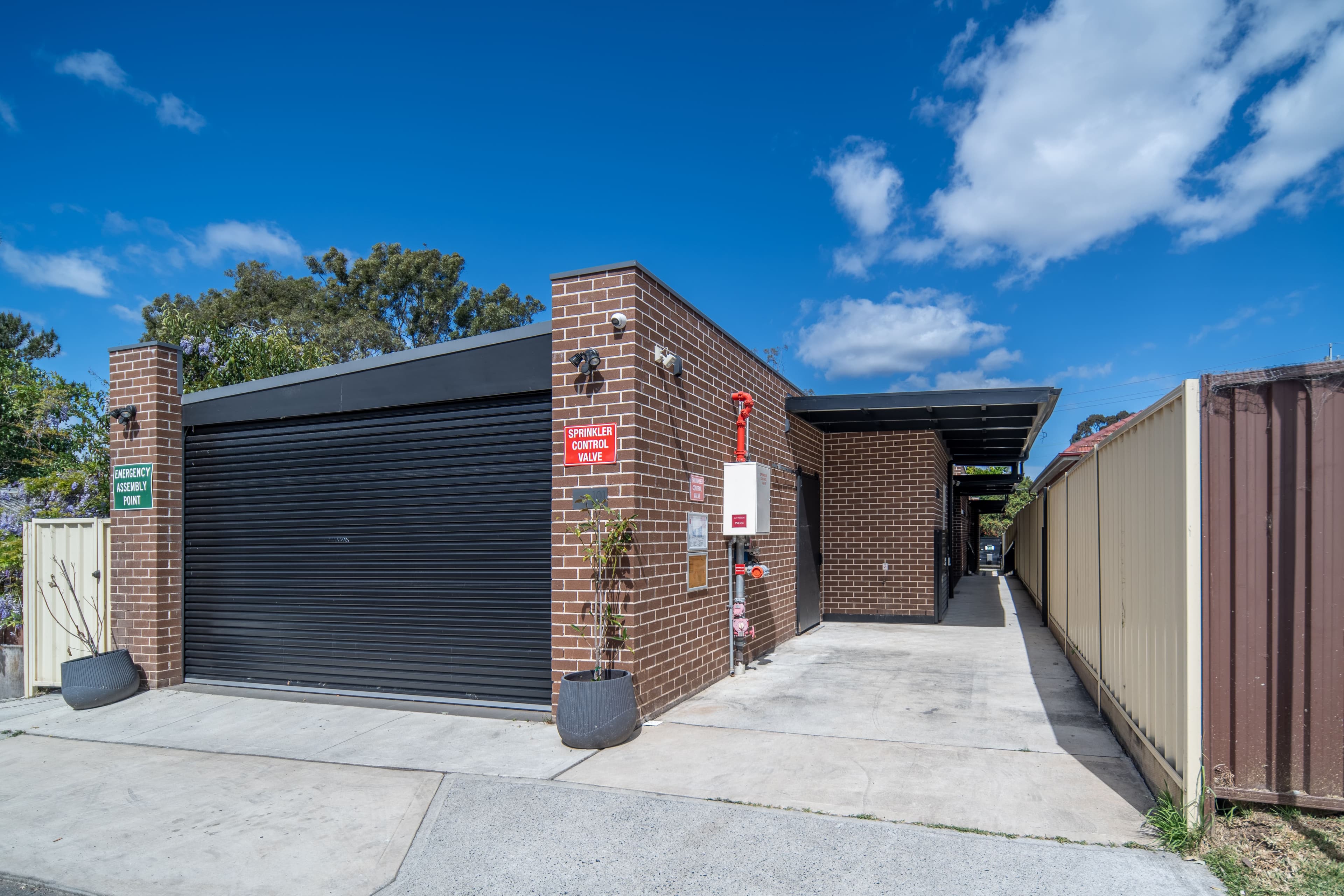 Wall Park Avenue, Blacktown